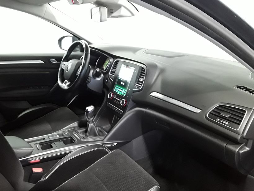 RENAULT MEGANE IV BERLINE 2016 - Photo n°8