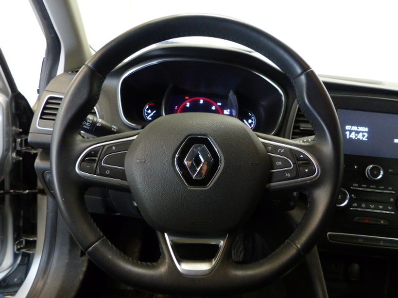 RENAULT MEGANE IV BERLINE BUSINESS 2018 - Photo n°17