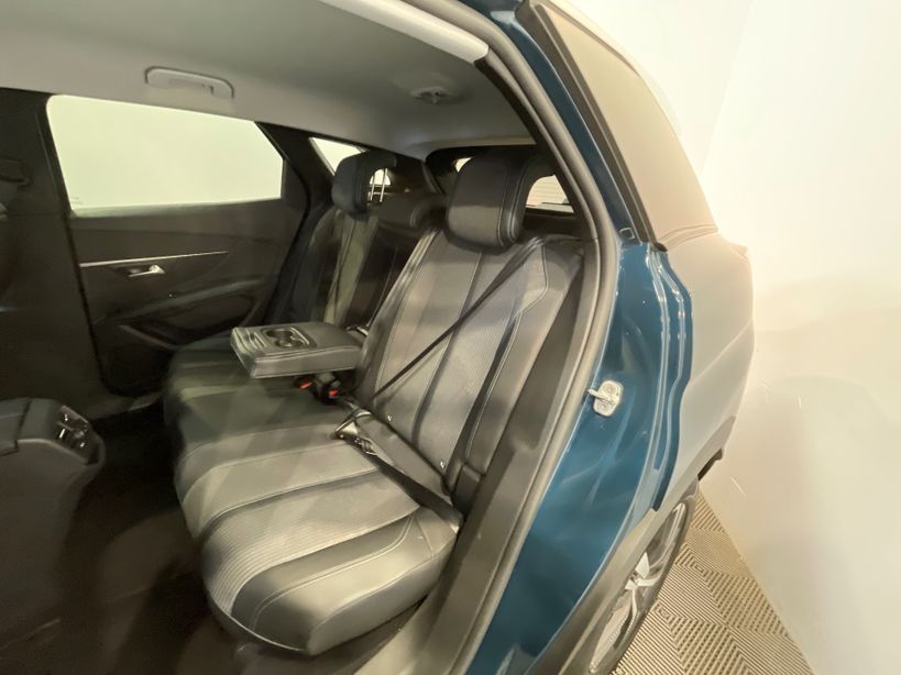 PEUGEOT 3008 2022 - Photo n°10