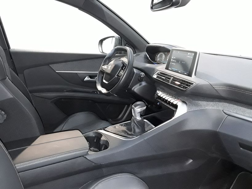 PEUGEOT 5008 2018 - Photo n°5