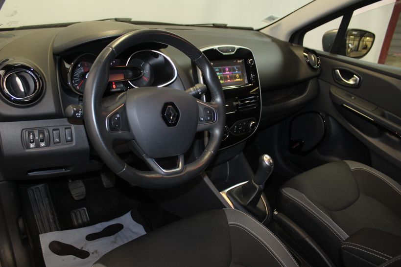 RENAULT CLIO IV 2016 - Photo n°11