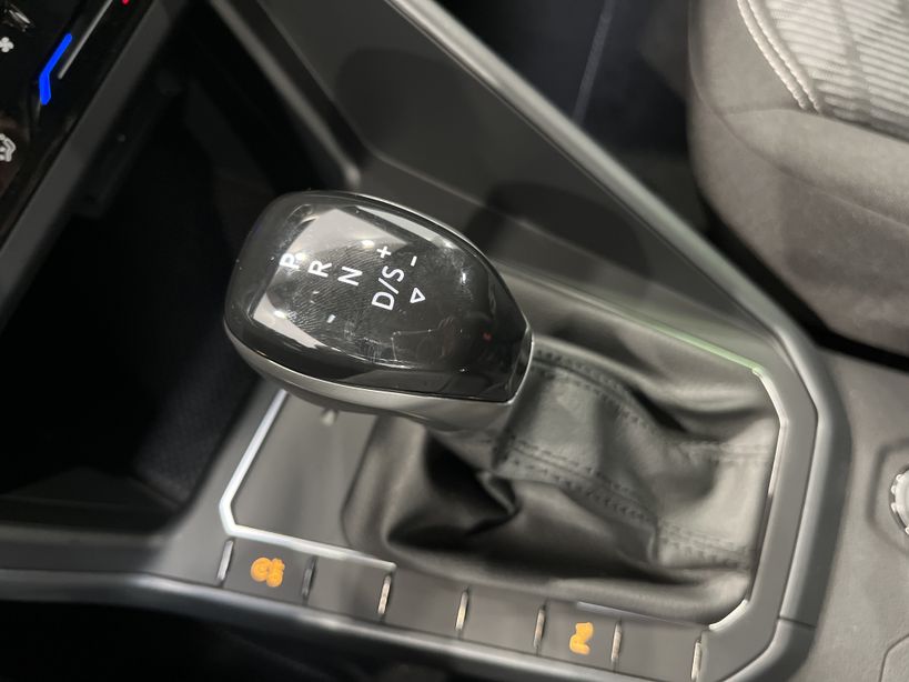 VOLKSWAGEN POLO 2023 - Photo n°19