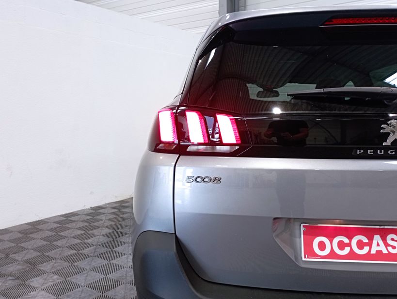 PEUGEOT 5008 BUSINESS 2020 - Photo n°10