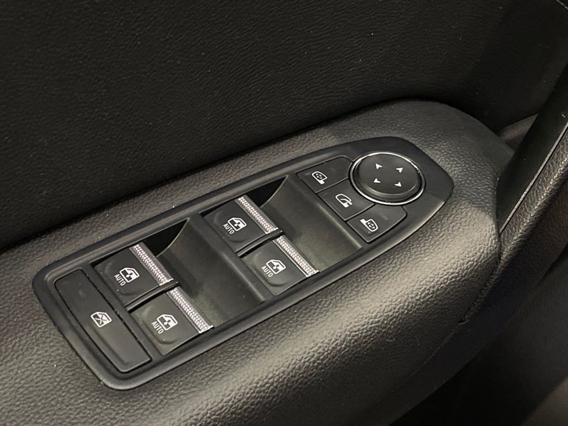 RENAULT CAPTUR 2023 - Photo n°35