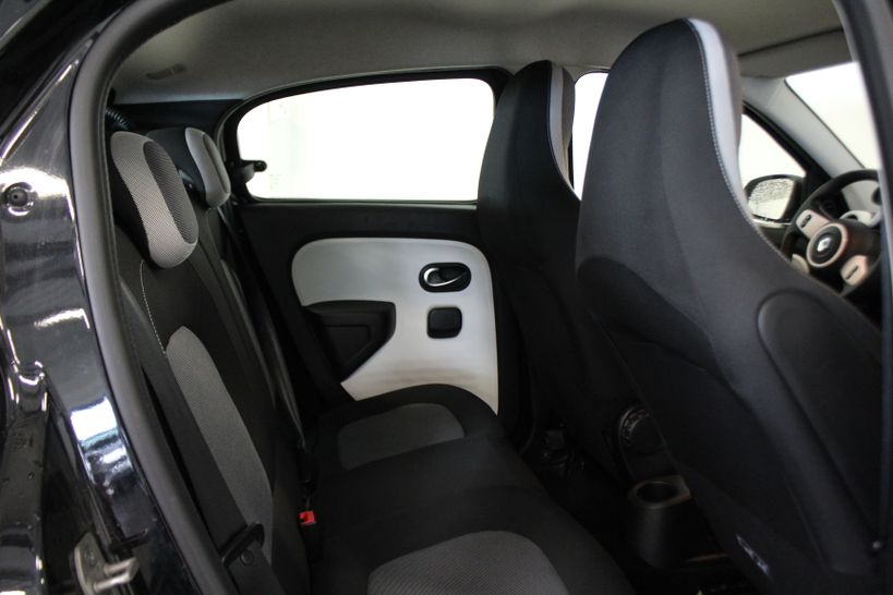 RENAULT TWINGO III 2019 - Photo n°7