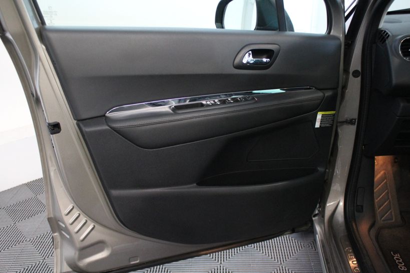 PEUGEOT 3008 2016 - Photo n°32