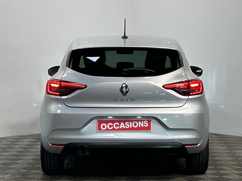 RENAULT CLIO V 2022 - Photo n°6