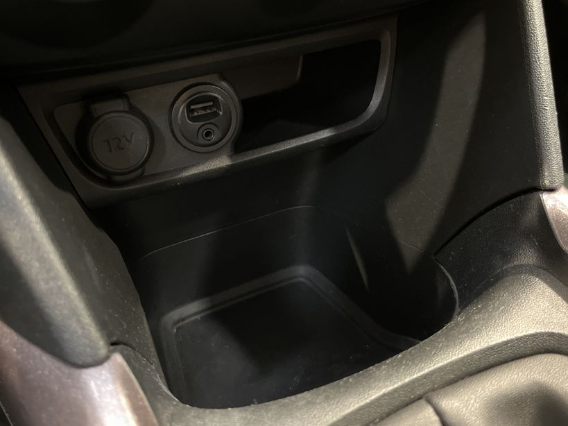 PEUGEOT 2008 2015 - Photo n°18