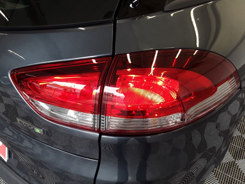 RENAULT CLIO IV ESTATE 2017 - Photo n°8