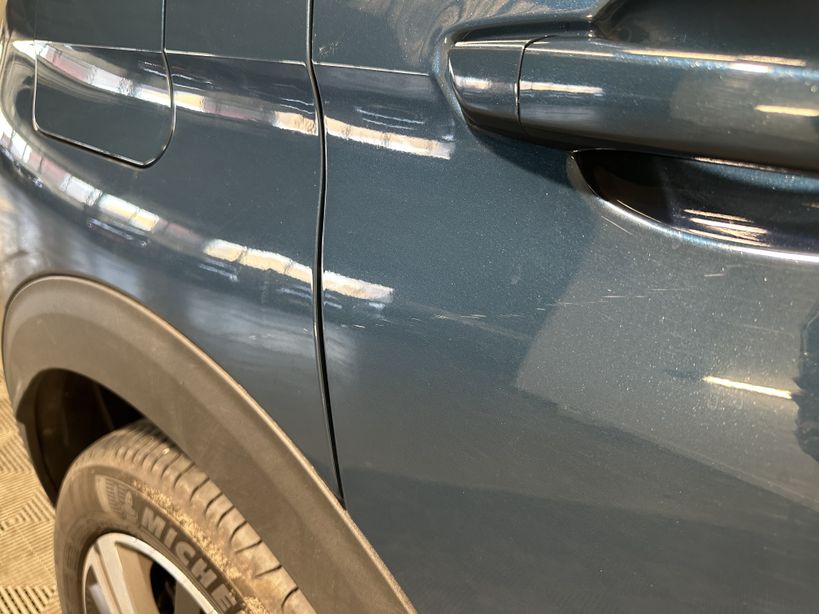 PEUGEOT 3008 2023 - Photo n°3
