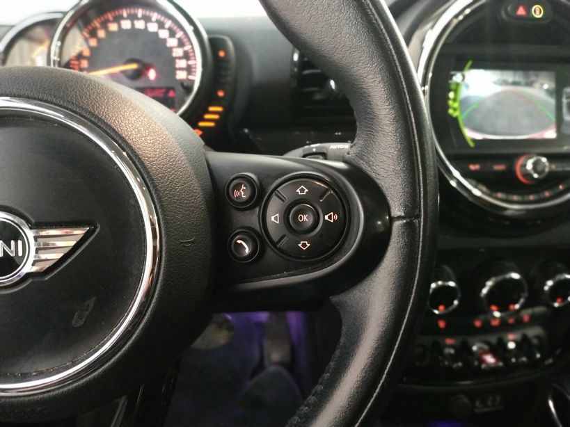 MINI MINI CLUBMAN F54 2016 - Photo n°21