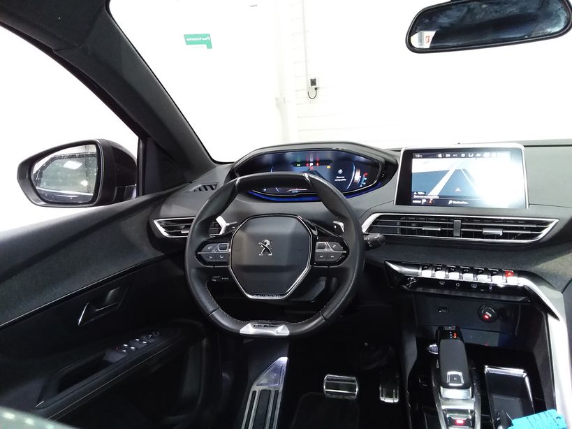 PEUGEOT 3008 2019 - Photo n°11