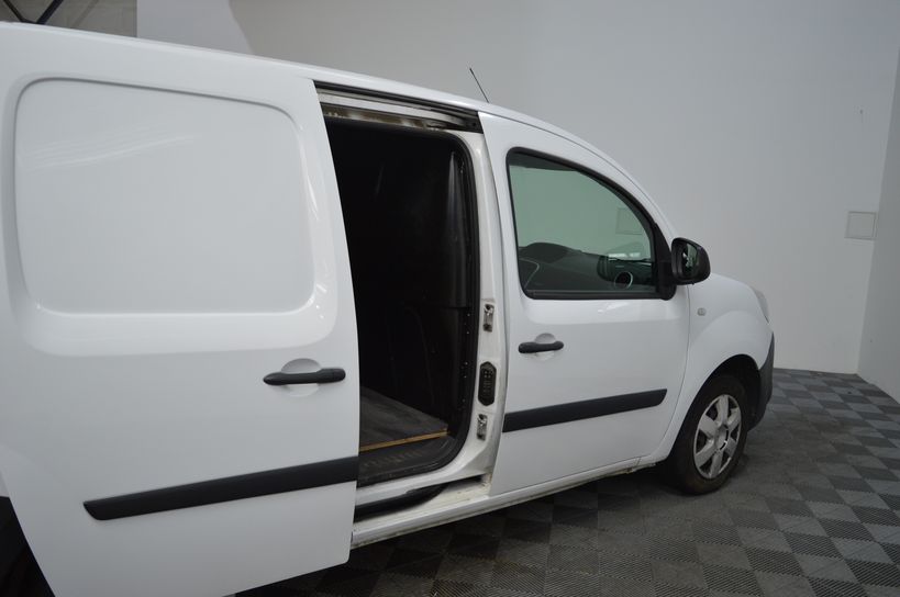 RENAULT KANGOO EXPRESS 2018 - Photo n°28