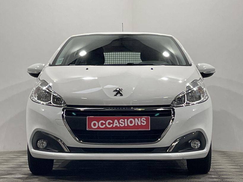 PEUGEOT 208 AFFAIRE 2019 - Photo n°5