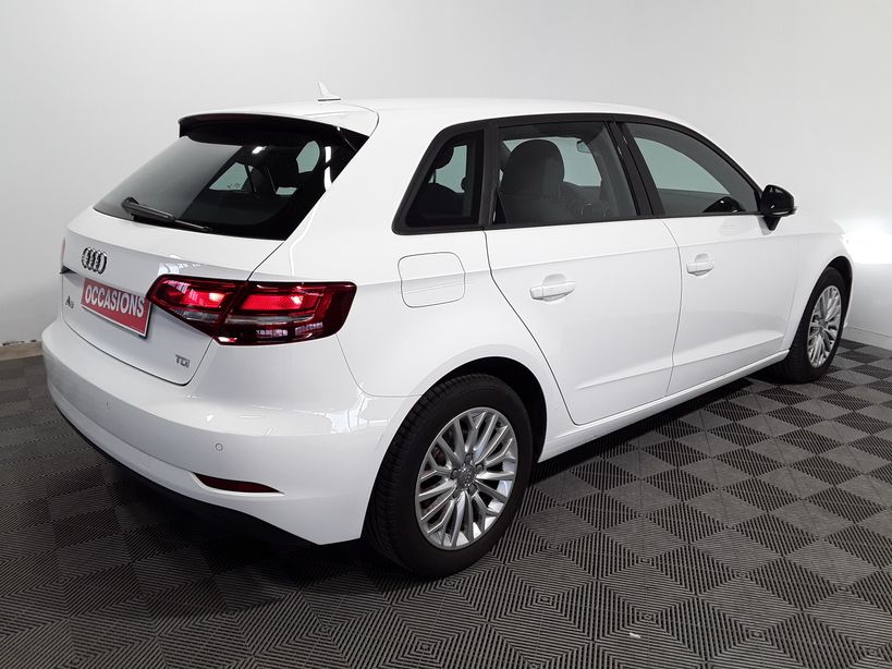 AUDI A3 SPORTBACK BUSINESS 2017 - Photo n°3