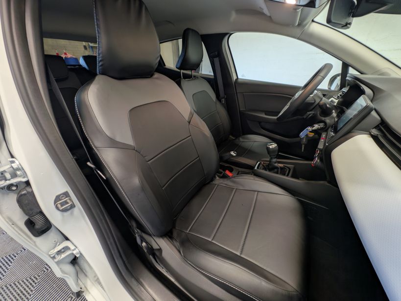 RENAULT CLIO V 2023 - Photo n°20