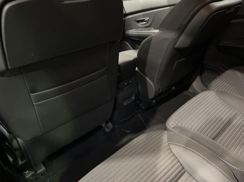 RENAULT GRAND SCENIC IV 2017 - Photo n°38