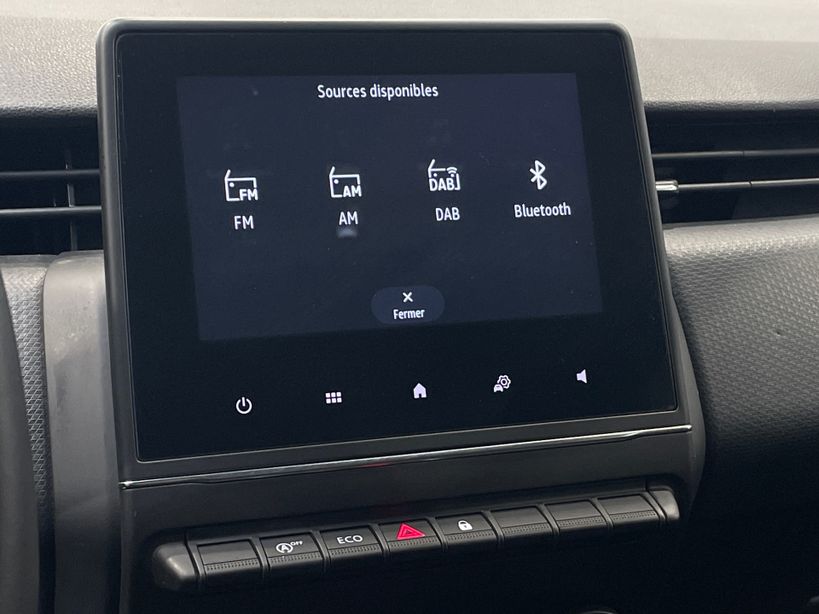 RENAULT CLIO V 2021 - Photo n°14