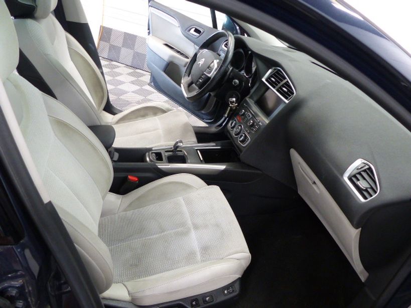 CITROEN C4 2011 - Photo n°6
