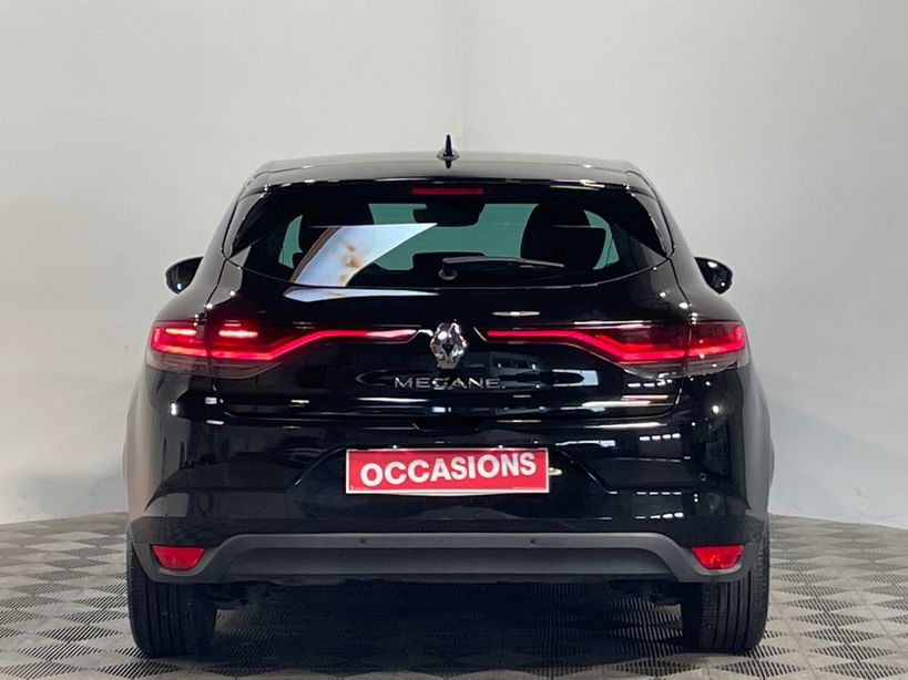 RENAULT MEGANE IV BERLINE 2023 - Photo n°6