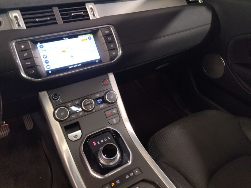 LAND ROVER RANGE ROVER EVOQUE 2015 - Photo n°29