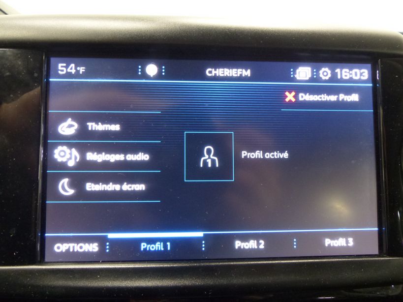 PEUGEOT 208 2018 - Photo n°16