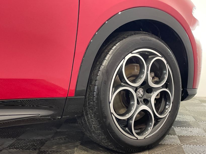 ALFA ROMEO TONALE 2025 - Photo n°4