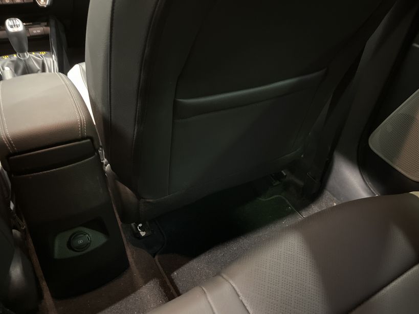 KIA STONIC 2019 - Photo n°37