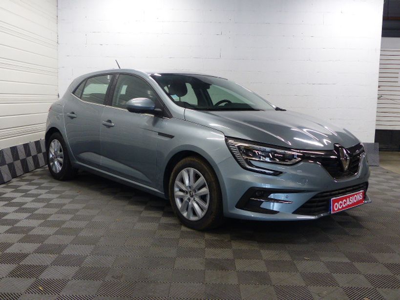 RENAULT MEGANE IV BERLINE 2021 - Photo n°3