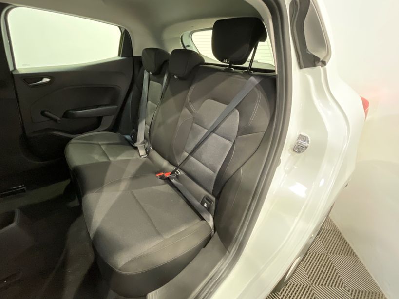 RENAULT CLIO V 2021 - Photo n°10