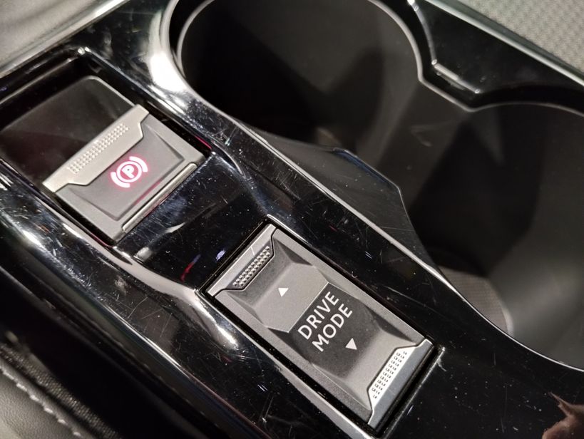 PEUGEOT 208 2023 - Photo n°14