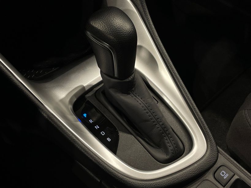 TOYOTA YARIS HYBRIDE 2025 - Photo n°19