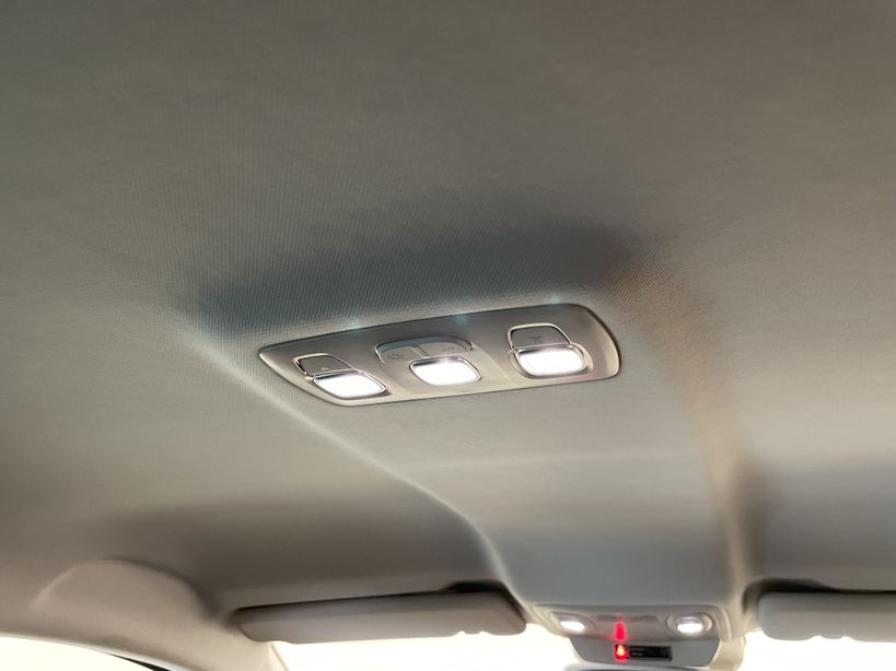 RENAULT MEGANE IV ESTATE 2020 - Photo n°34
