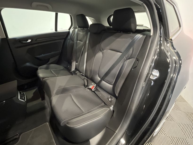 RENAULT MEGANE IV ESTATE BUSINESS 2019 - Photo n°10