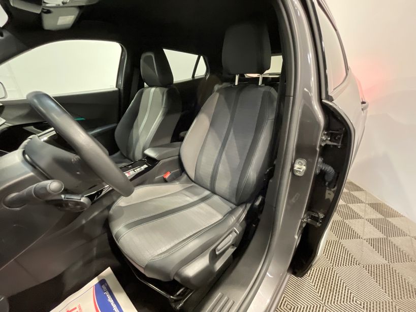 PEUGEOT 2008 2023 - Photo n°9