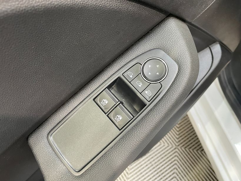 RENAULT CLIO V 2021 - Photo n°37