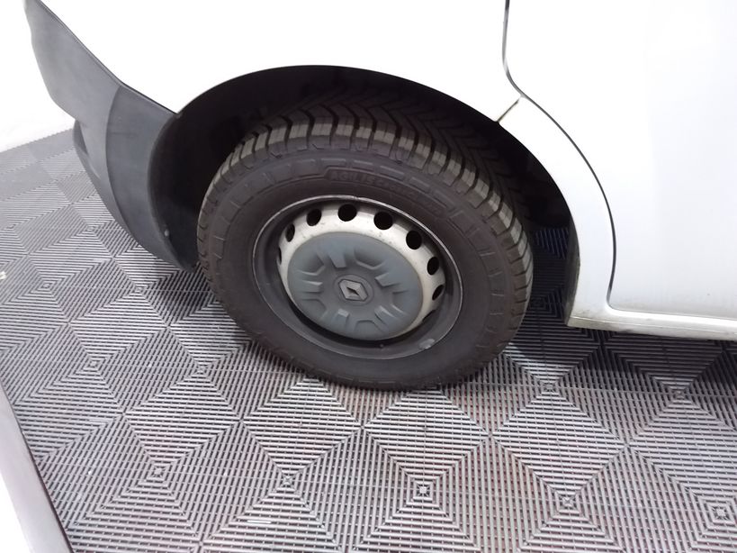 RENAULT MASTER FOURGON 2019 - Photo n°32