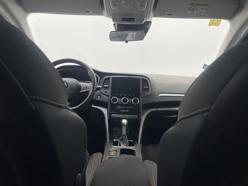 RENAULT MEGANE IV BERLINE 2021 - Photo n°35