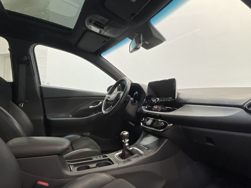 HYUNDAI i30 2022 - Photo n°24