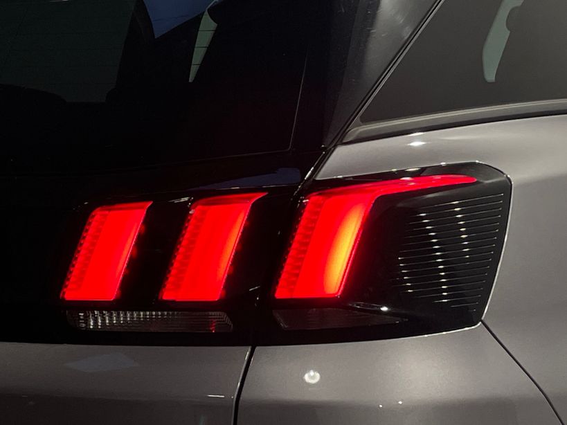 PEUGEOT 3008 2023 - Photo n°8