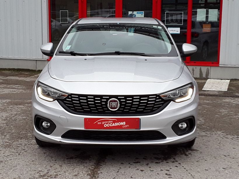 FIAT TIPO 5 PORTES 2018 - Photo n°2