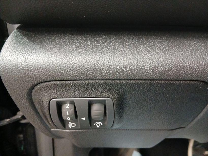 RENAULT MEGANE IV ESTATE 2023 - Photo n°11