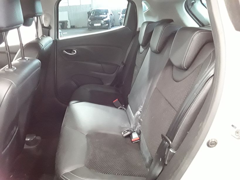 RENAULT CLIO IV 2019 - Photo n°9