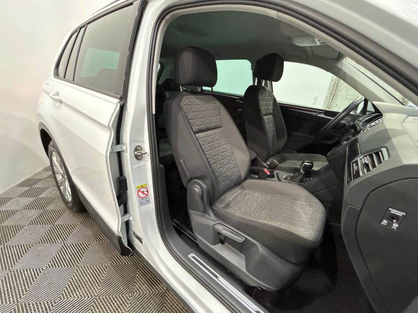 VOLKSWAGEN TIGUAN BUSINESS 2022 - Photo n°34