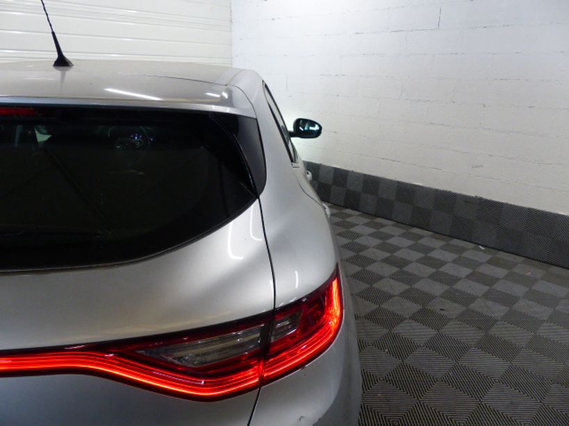 RENAULT MEGANE IV BERLINE BUSINESS 2018 - Photo n°31