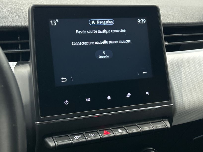 RENAULT CLIO V 2023 - Photo n°14