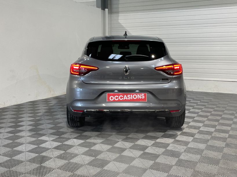 RENAULT CLIO V 2023 - Photo n°6