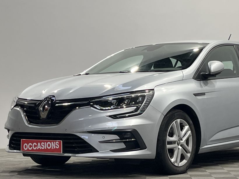 RENAULT MEGANE IV BERLINE 2021 - Photo n°45