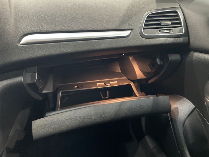 RENAULT MEGANE IV BERLINE 2023 - Photo n°26