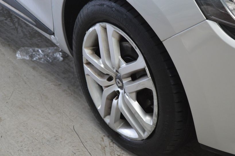 RENAULT CLIO IV BUSINESS 2017 - Photo n°2